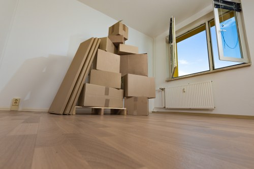 Safe and organised moving day with Croydon removals support