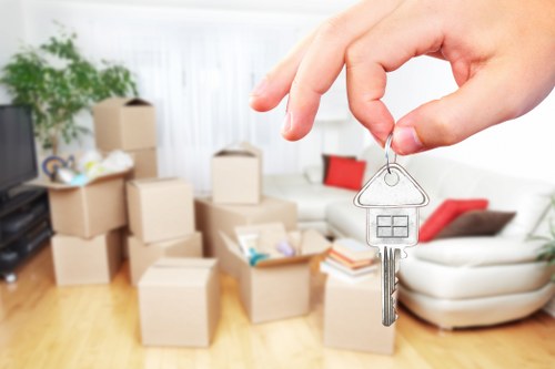 Man and van service navigating Croydon residential access