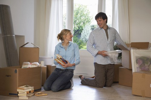 Croydon moving truck handling residential and commercial loads