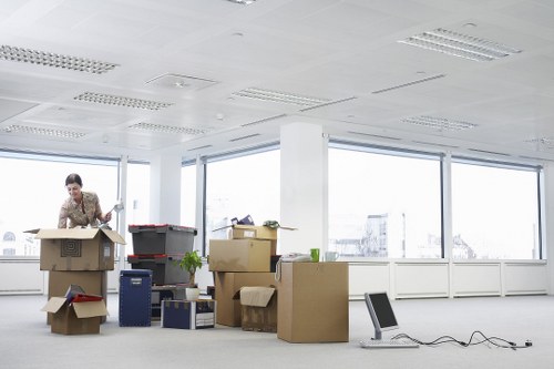 Local moving van covering Croydon neighbourhoods and nearby areas