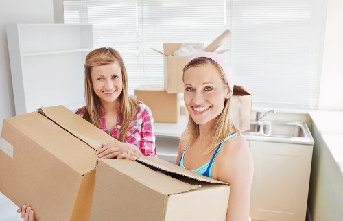 Flexible removals van for storage and office transport in Croydon