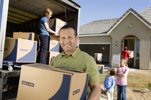 House removals support for a flat or family home in Croydon